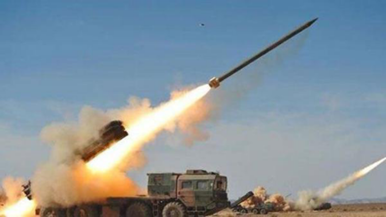 السعودية تعترض صاروخا فوق جنوب الرياض أطلقه الحوثيون من اليمن