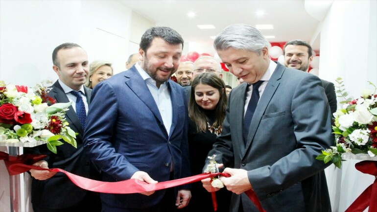 تركيا تفتتح مكتب في بيروت لاستقبال طلبات التأشيرة من السوريين والفلسطينيين والأجانب