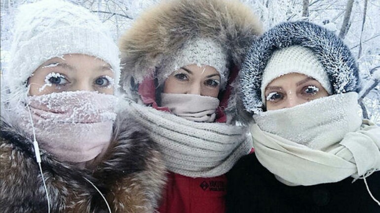 كيف يحمي سكان سيبيريا أنفسهم من البرد القارص بحرارة _67 درجة !!