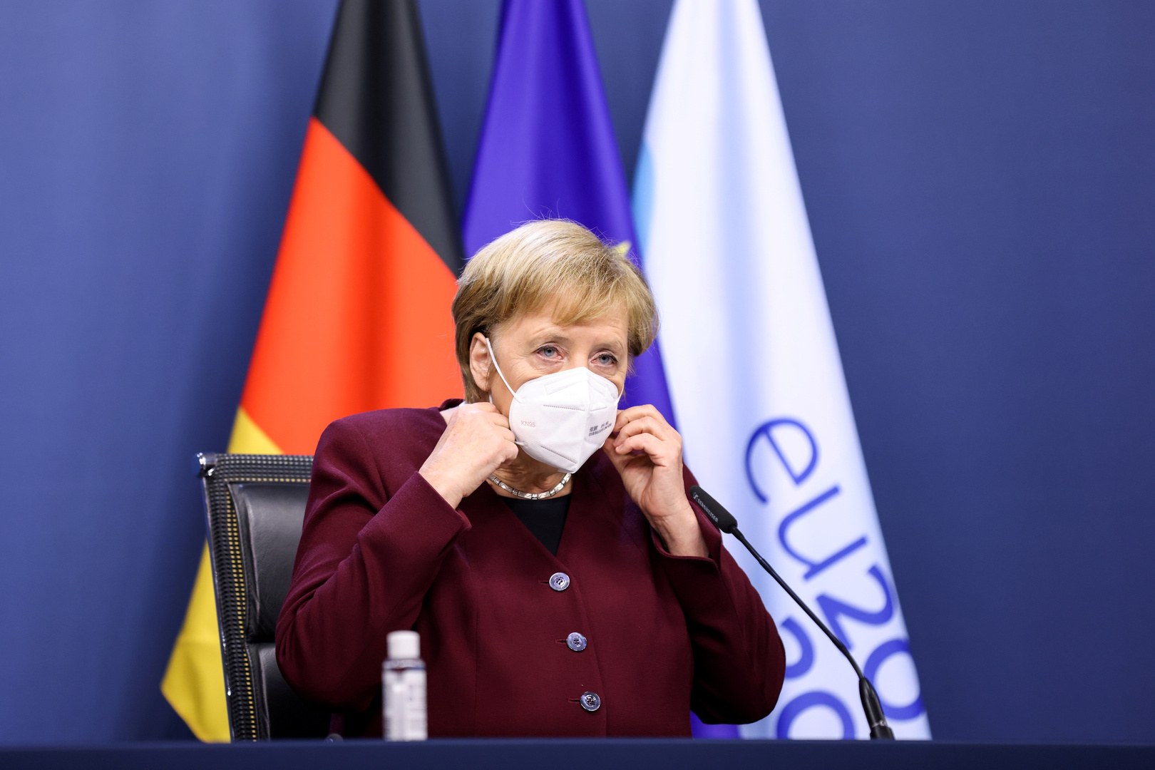 المانيا تتراجع عن تشديد إجراءات الإغلاق في عيد الفصح